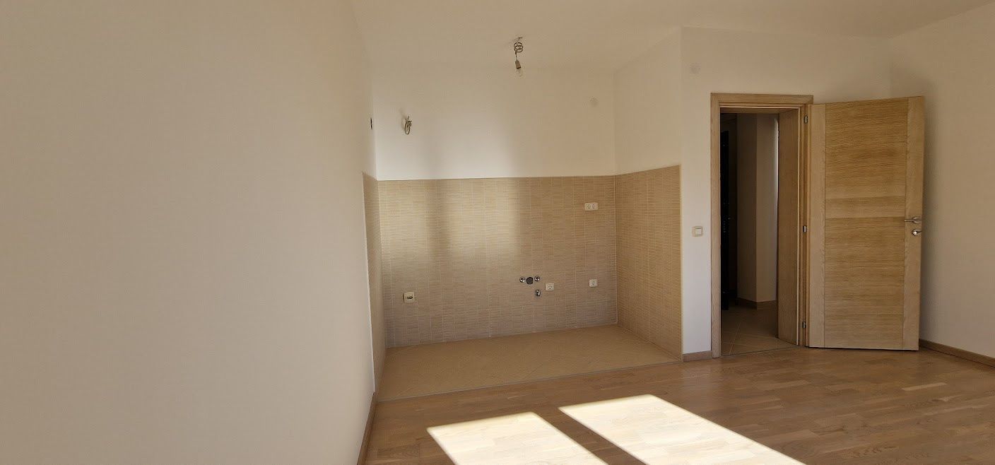 Nov jednosoban stan (45m2) sa pogledom na more u kompleksu sa bazenom,Bečići,Ivanovići. - Amfora Real Estate