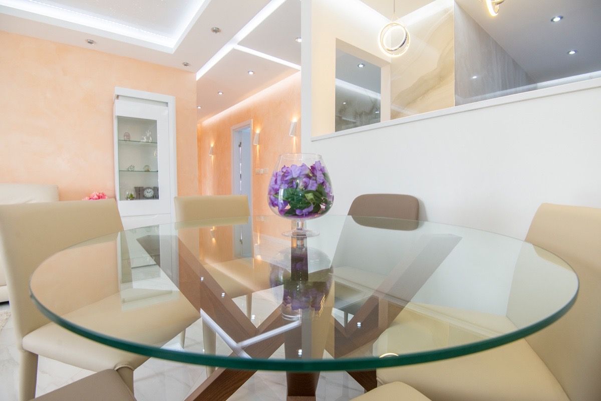 Ekskluzivan dvosoban stan 85m2 sa panoramskim pogledom na more i grad,na prvoj liniji mora,Rafailovici - Amfora Real Estate