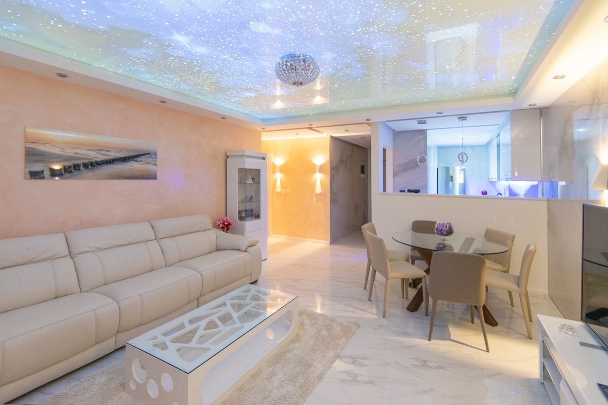 Ekskluzivan dvosoban stan 85m2 sa panoramskim pogledom na more i grad,na prvoj liniji mora,Rafailovici - Amfora Real Estate