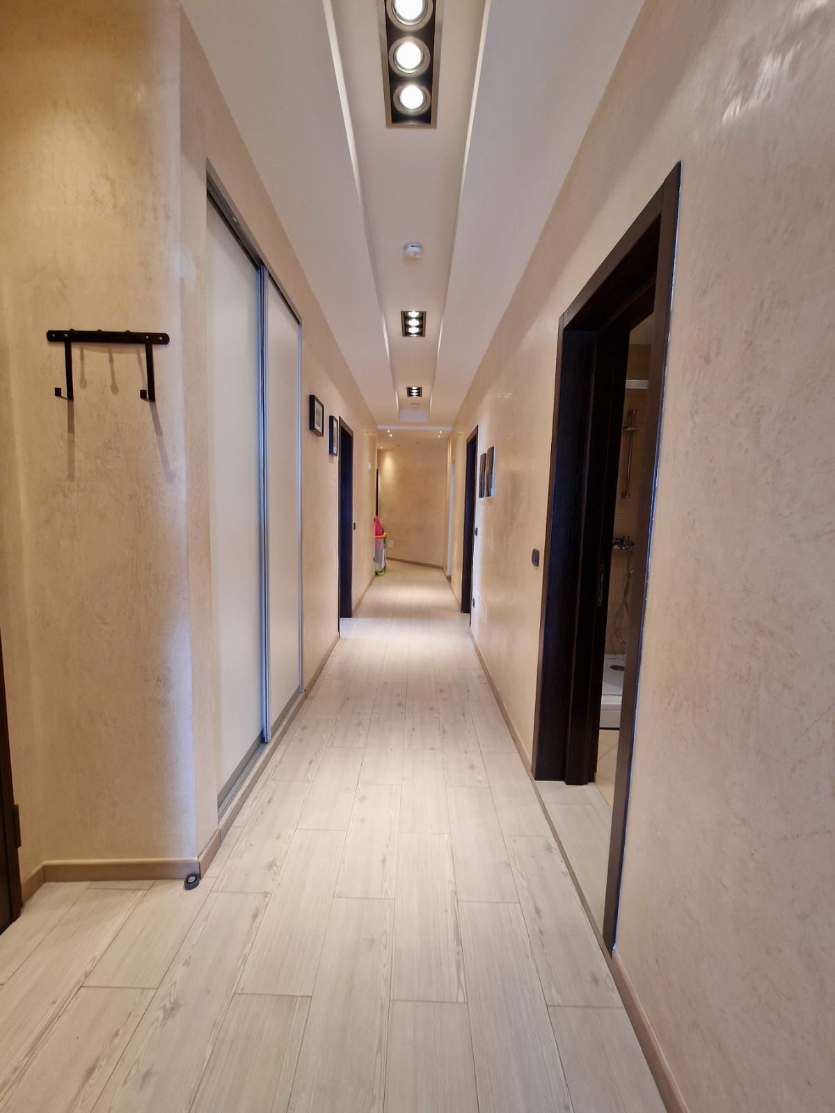 Luksuzan trosoban penthouse površine 230m2 na prvoj liniji mora,Rafailovici(Budva) - Amfora Real Estate