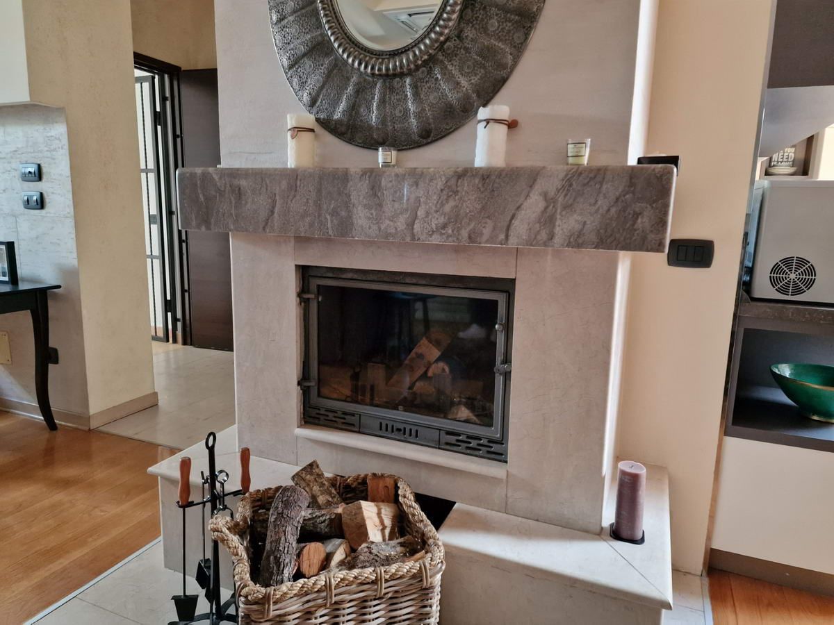 Luksuzan trosoban penthouse površine 230m2 na prvoj liniji mora,Rafailovici(Budva) - Amfora Real Estate