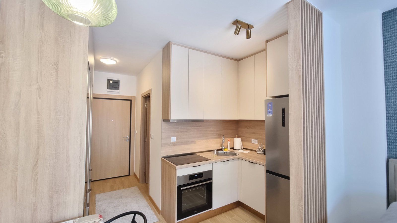 GARSONJERA  30M2 SA PRELEPIM POGLEDOM NA MORE I GRAD, U KOMPLEKSU THE OLD BAKERY, BUDVA - Amfora Real Estate