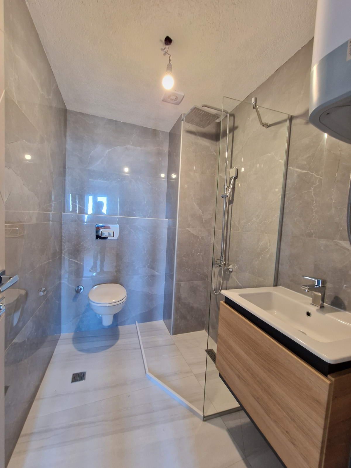 Stanovi u novogradnji na eksluzivnoj lokaciji, Sveti Stefan - Amfora Real Estate