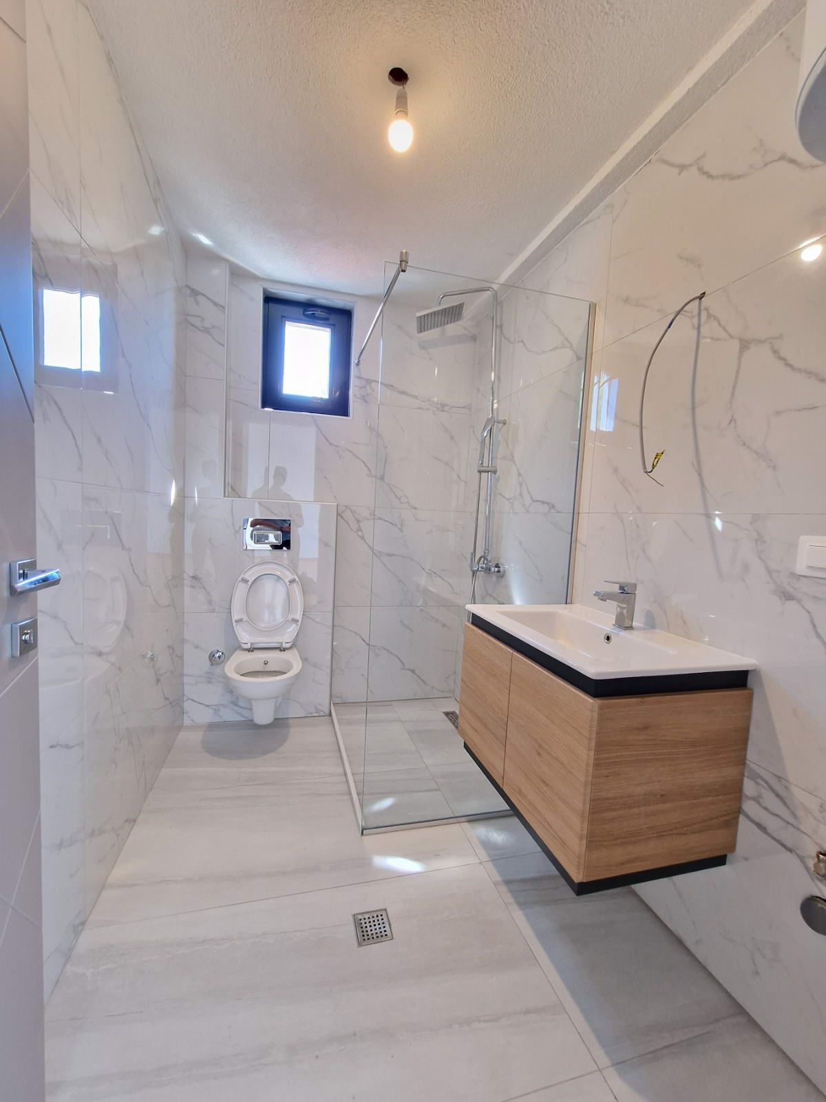 Stanovi u novogradnji na eksluzivnoj lokaciji, Sveti Stefan - Amfora Real Estate