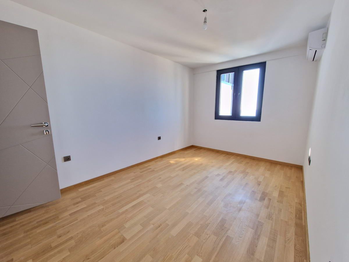 Stanovi u novogradnji na eksluzivnoj lokaciji, Sveti Stefan - Amfora Real Estate