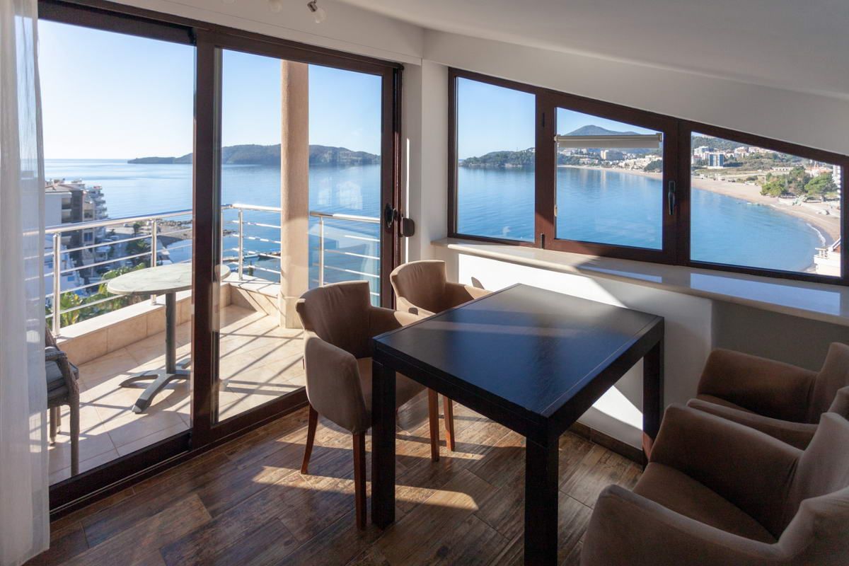 Penthouse 115m2 sa panoramskim pogledom na more, Rafailovići - Amfora Real Estate