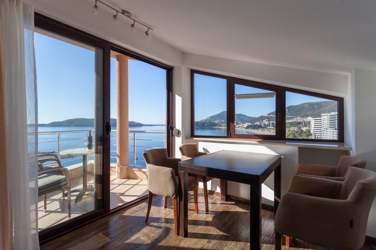 Penthouse 115m2 sa panoramskim pogledom na more, Rafailovići - Amfora Real Estate