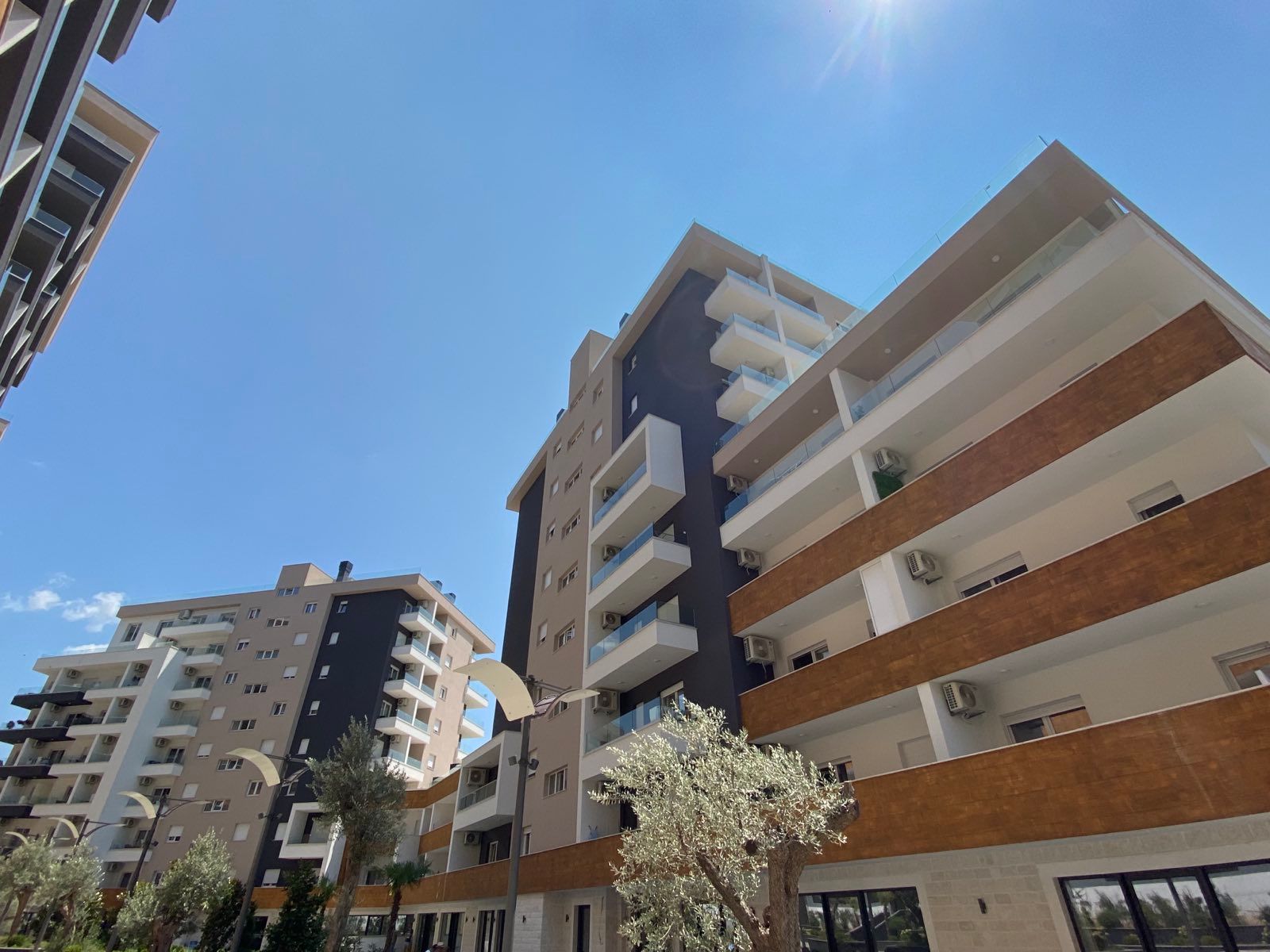 GARSONJERA  30M2 SA POGLEDOM NA MORE I GRAD, U KOMPLEKSU THE OLD BAKERY, BUDVA - Amfora Real Estate