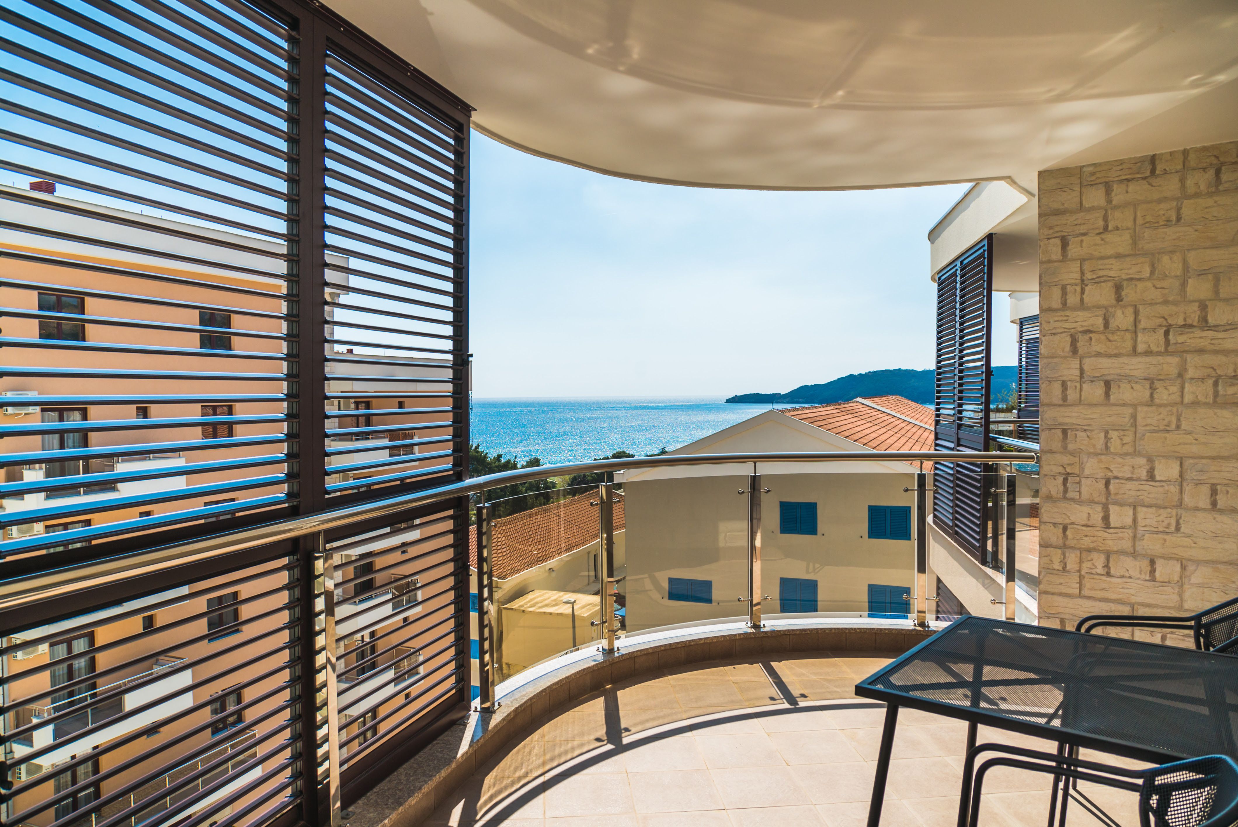 Nov jednosoban stan površine 72m2 sa pogledom na more,Anatolia 3, Bečići. - Amfora Real Estate