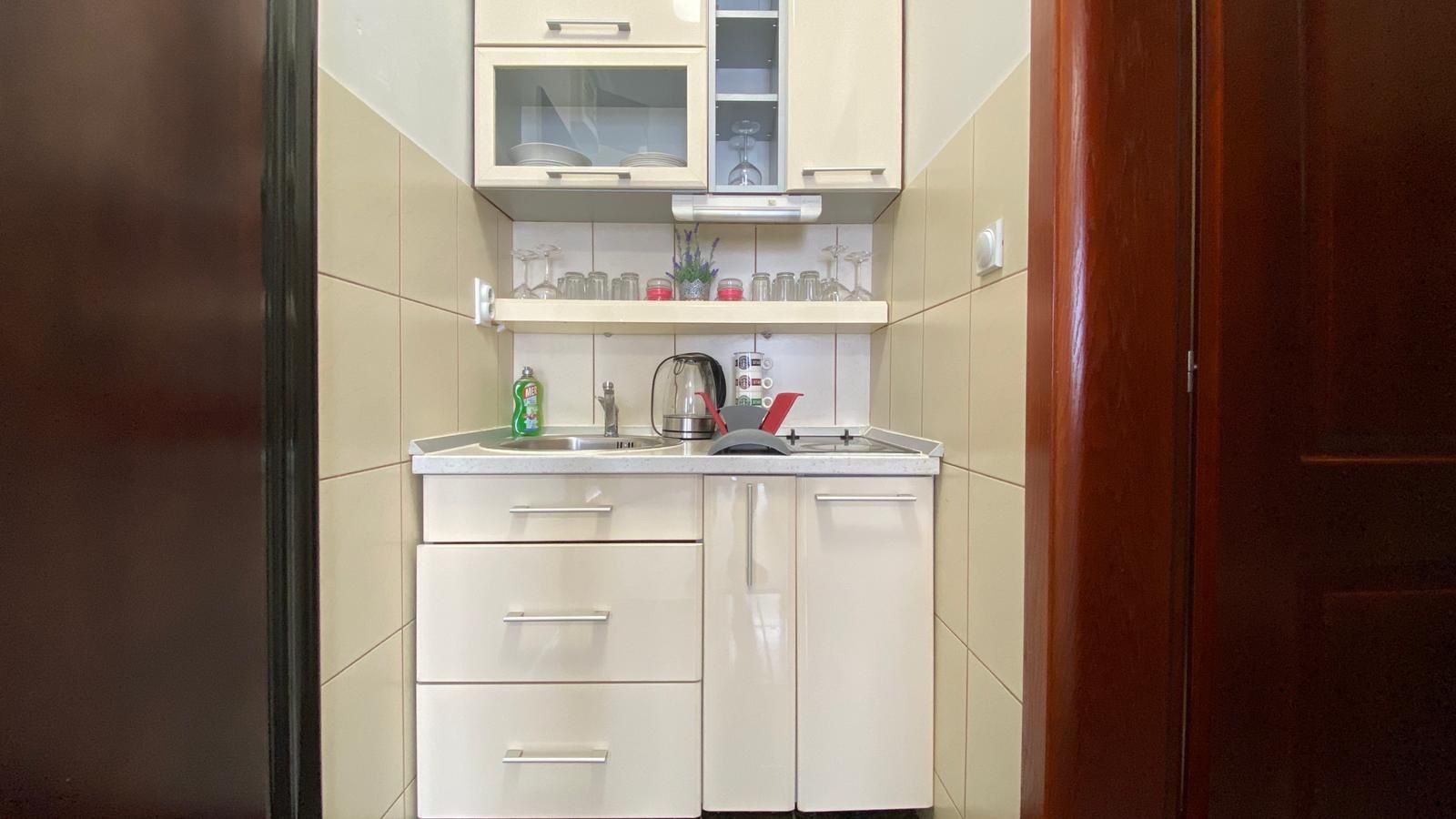 Studio apartman povrsine 28m2,Rozino-Budva. - Amfora Real Estate