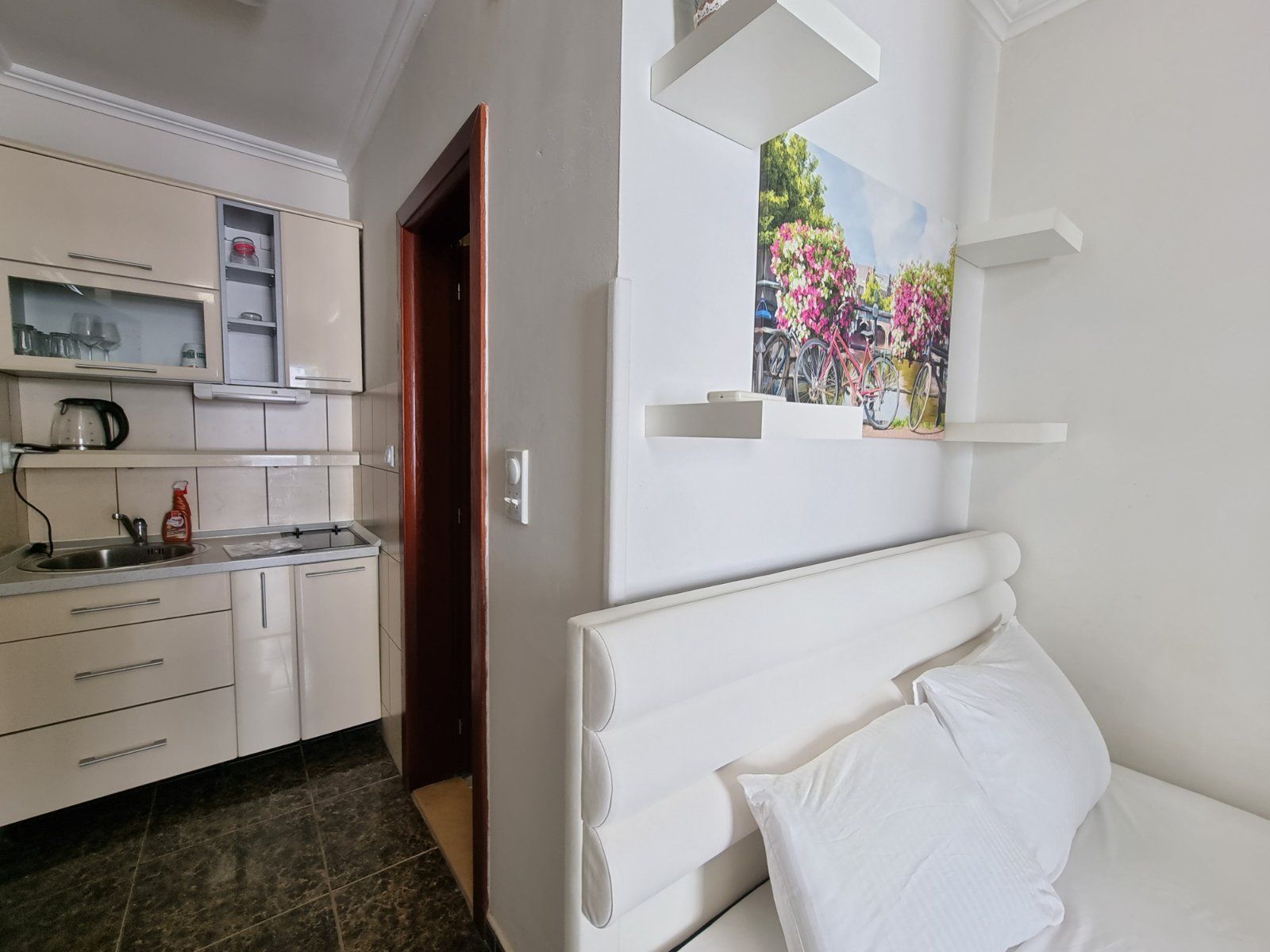 Studio apartman povrsine 28m2,Rozino-Budva. - Amfora Real Estate