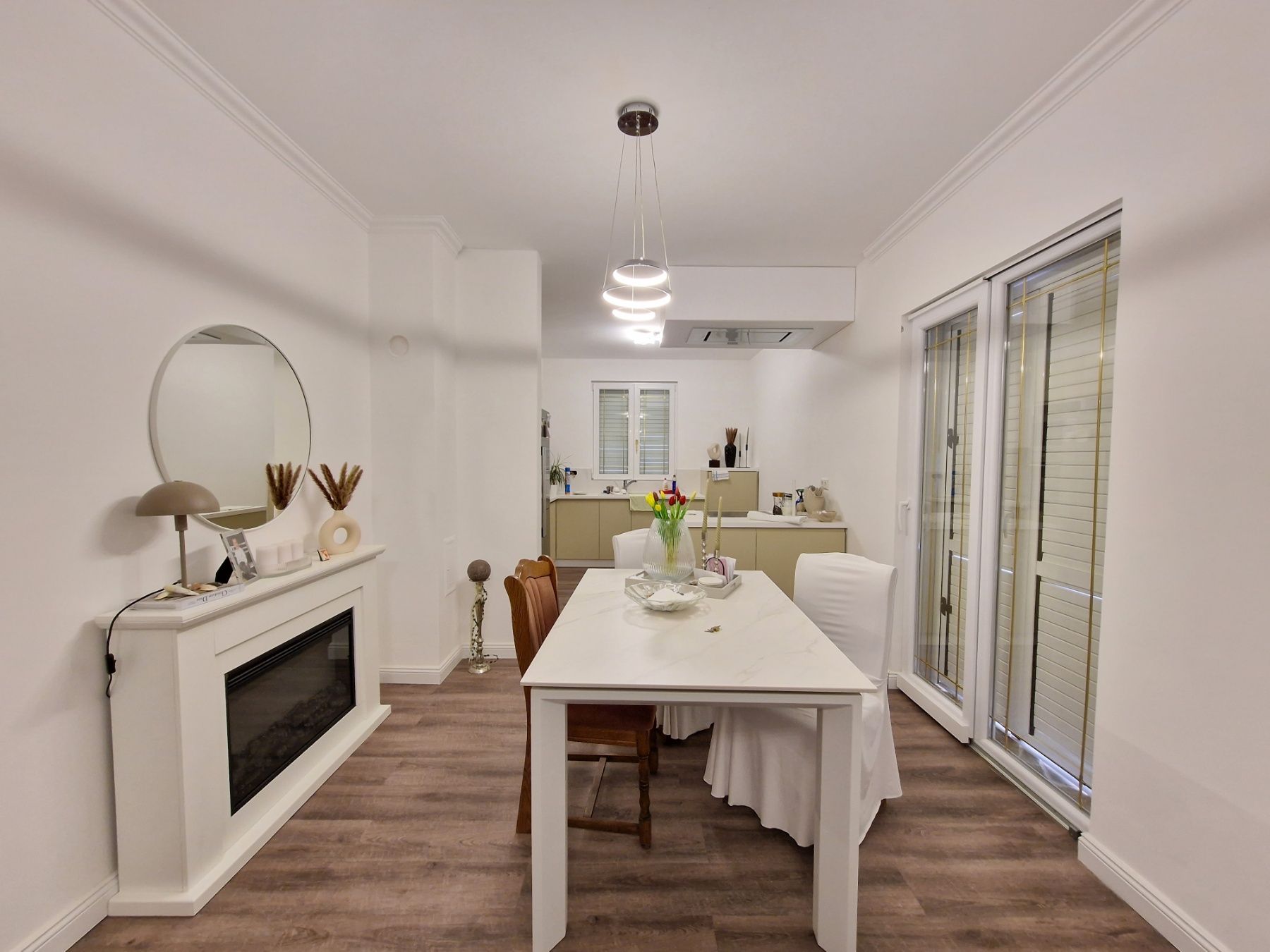 Prelepa dvospratna kuca 250m2 u naselju Podmaine,Budva. - Amfora Real Estate