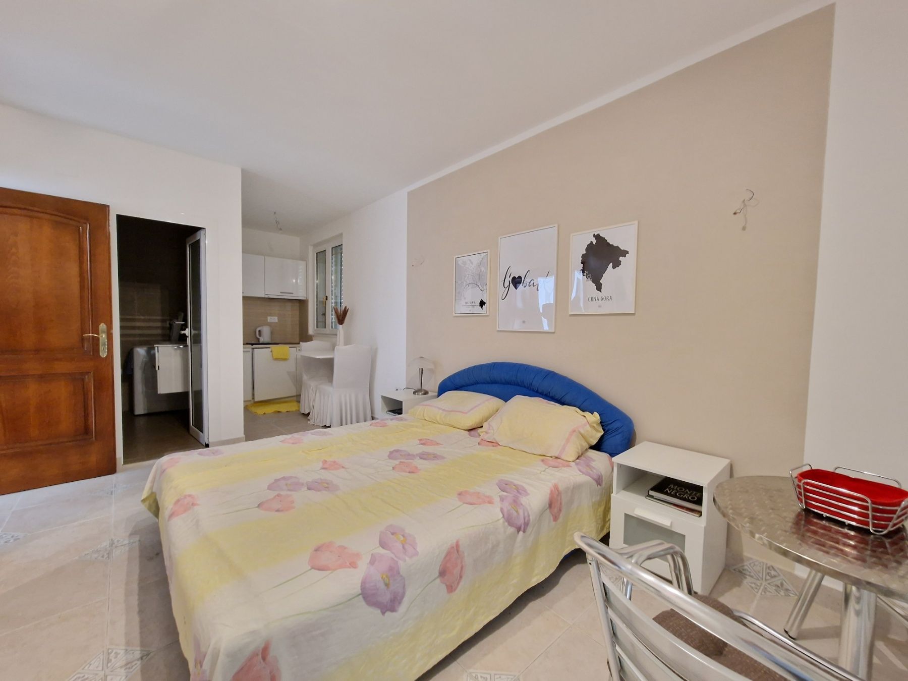 Prelepa dvospratna kuca 250m2 u naselju Podmaine,Budva. - Amfora Real Estate