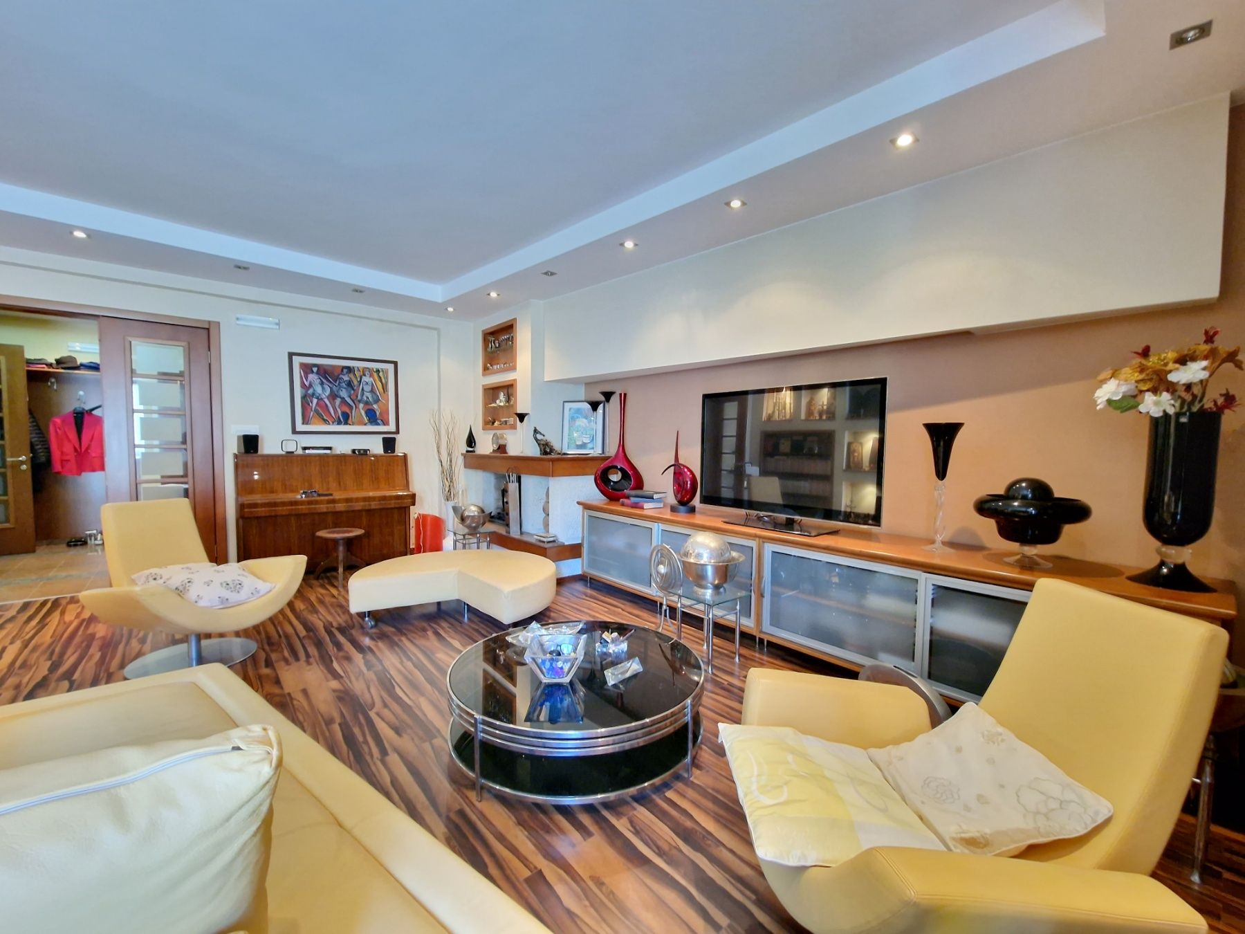 Jedinstvena ponuda,dvosoban stan površine 110m2 u  srcu Starog grada u Budvi. - Amfora Real Estate