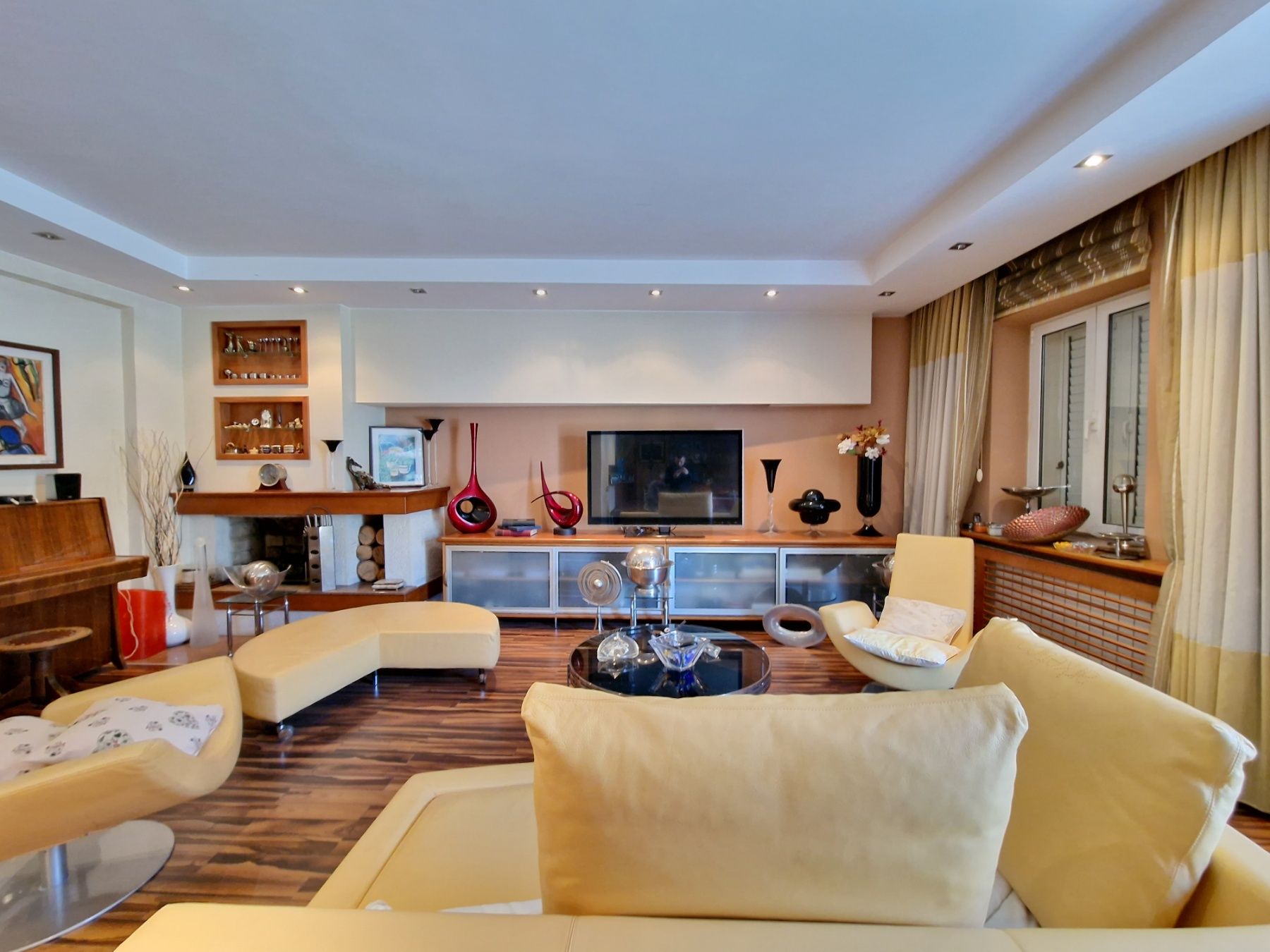 Jedinstvena ponuda,dvosoban stan površine 110m2 u  srcu Starog grada u Budvi. - Amfora Real Estate