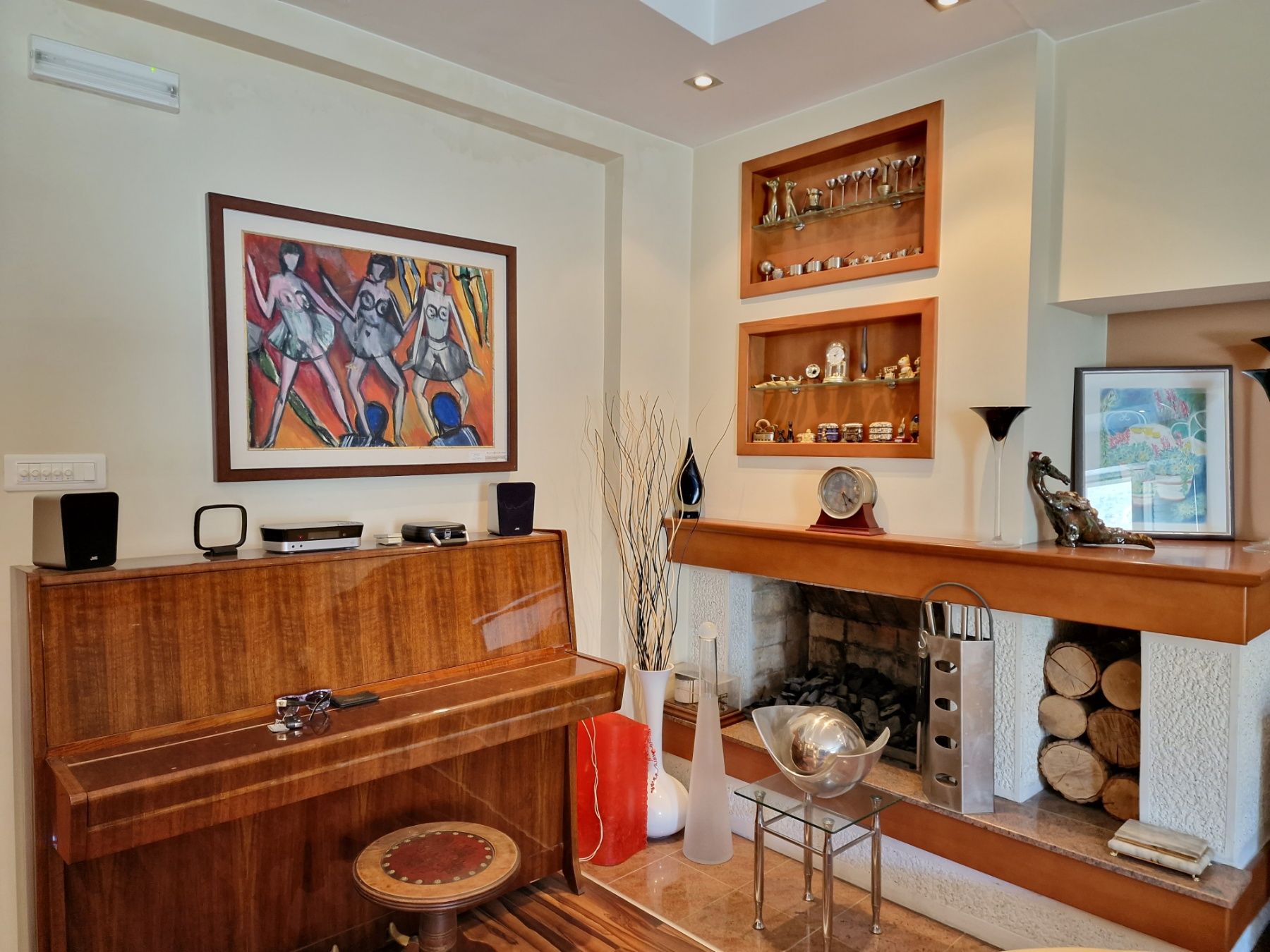 Jedinstvena ponuda,dvosoban stan površine 110m2 u  srcu Starog grada u Budvi. - Amfora Real Estate