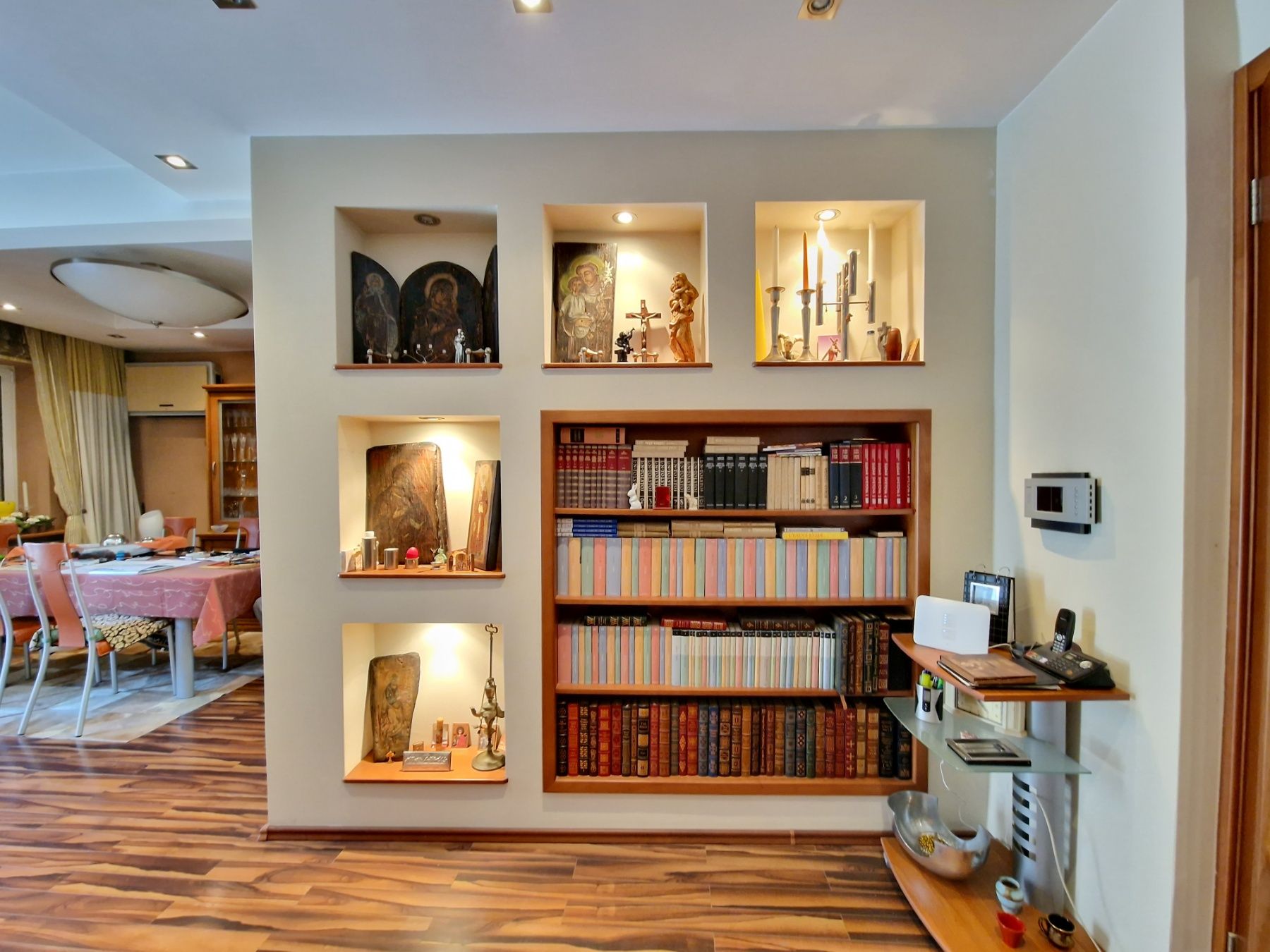 Jedinstvena ponuda,dvosoban stan površine 110m2 u  srcu Starog grada u Budvi. - Amfora Real Estate