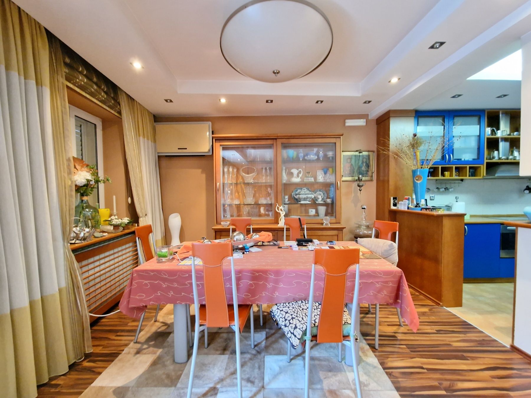 Jedinstvena ponuda,dvosoban stan površine 110m2 u  srcu Starog grada u Budvi. - Amfora Real Estate