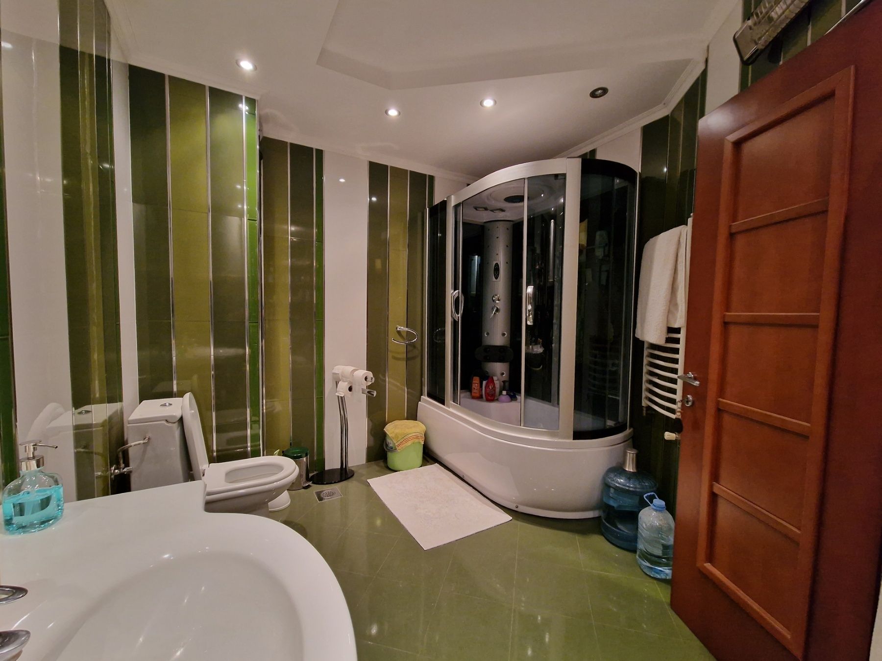 Jedinstvena ponuda,dvosoban stan površine 110m2 u  srcu Starog grada u Budvi. - Amfora Real Estate