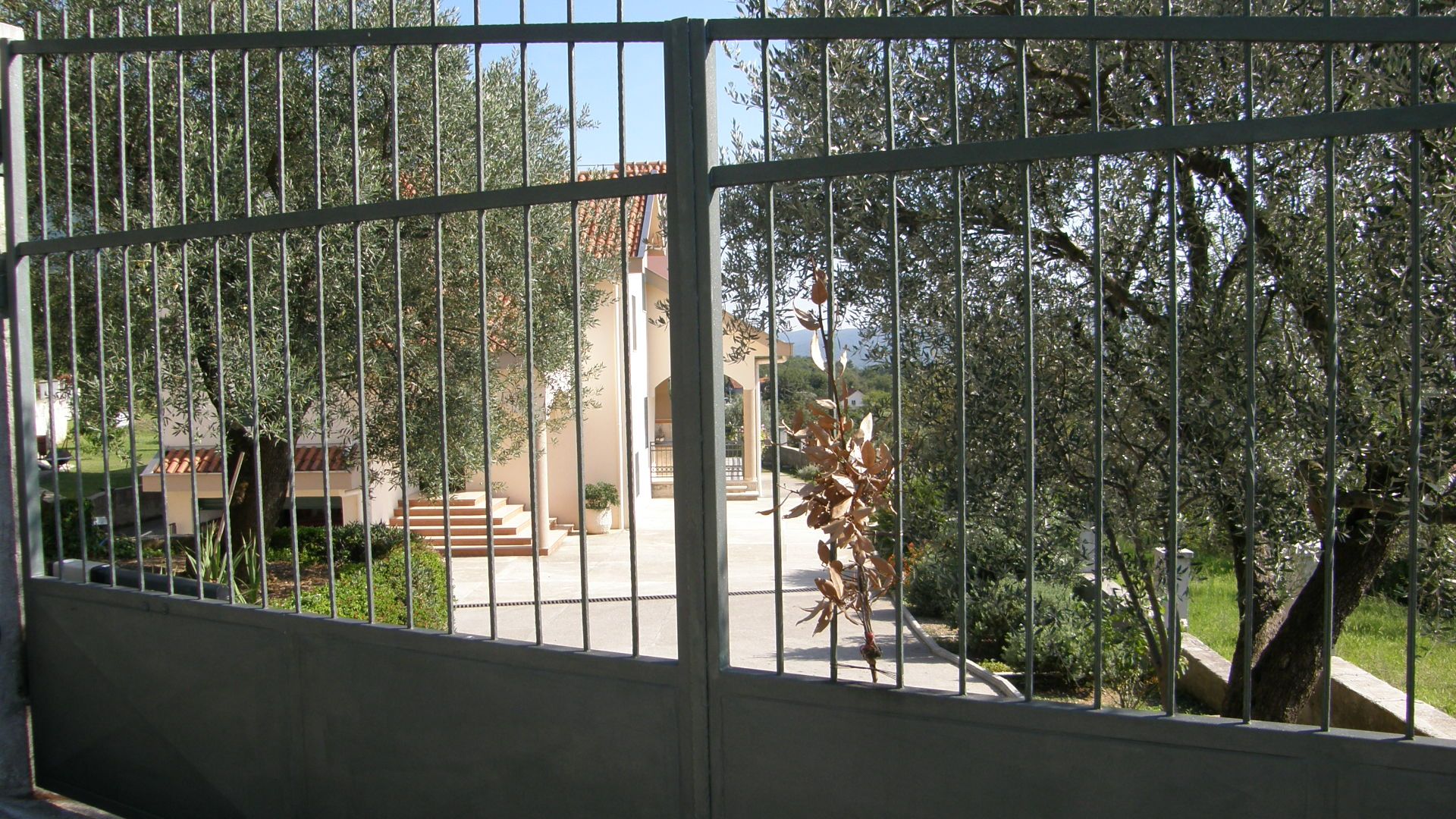 Trospratna kuća 157m2 sa pogledom na more, Kavač-Kotor. - Amfora Real Estate