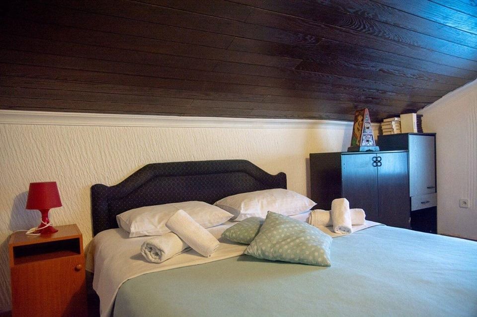 Trosprata kuća sa panoramskim pogledom na more,na ekskluzivnoj lokaciji,Sveti Stefan (Budva) - Amfora Real Estate