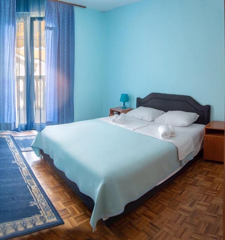 Trosprata kuća sa panoramskim pogledom na more,na ekskluzivnoj lokaciji,Sveti Stefan (Budva) - Amfora Real Estate