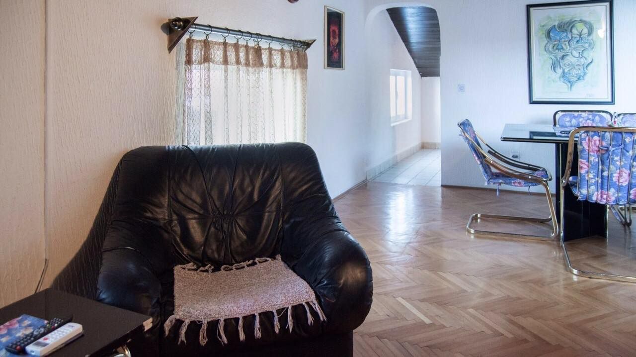 Trosprata kuća sa panoramskim pogledom na more,na ekskluzivnoj lokaciji,Sveti Stefan (Budva) - Amfora Real Estate