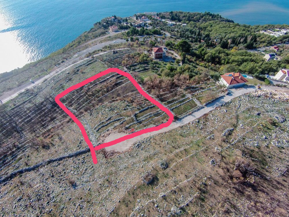 Plac 2550m2 sa otvorenim pogledom na more i idejnim projektom za hotel i vilu, Reževići. - Amfora Real Estate