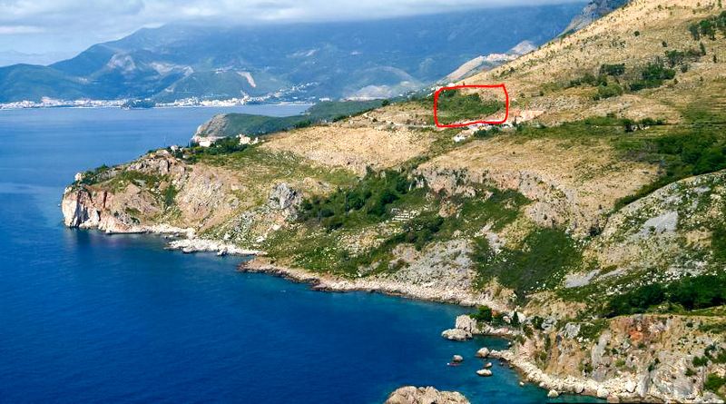 Plac 2550m2 sa otvorenim pogledom na more i idejnim projektom za hotel i vilu, Reževići. - Amfora Real Estate