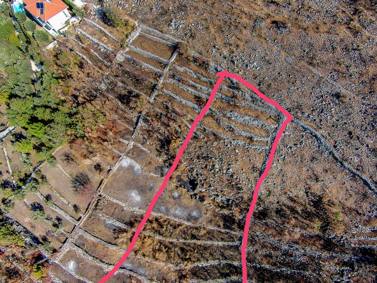 Plac 2550m2 sa otvorenim pogledom na more i idejnim projektom za hotel i vilu, Reževići. - Amfora Real Estate