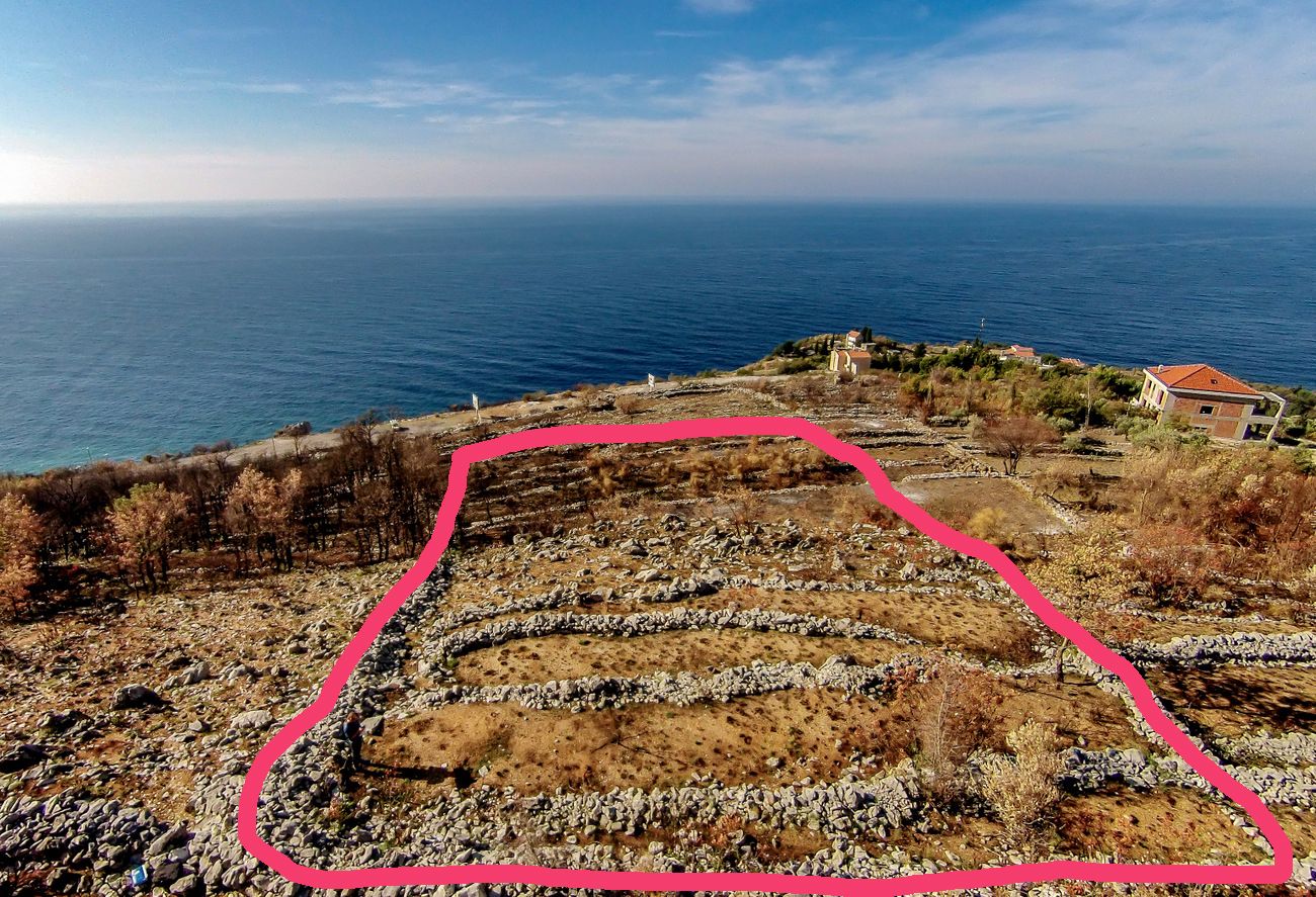 Plac 2550m2 sa otvorenim pogledom na more i idejnim projektom za hotel i vilu, Reževići. - Amfora Real Estate