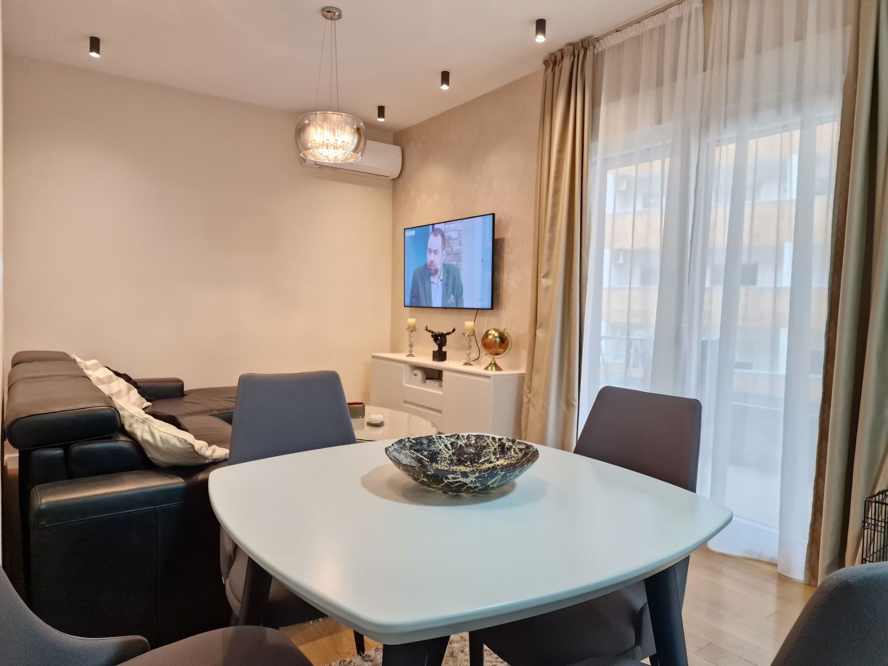 Jednosoban luksuno opremljen stan 46m2 u novom kompleksu The Old Bakery u Budvi. - Amfora Real Estate