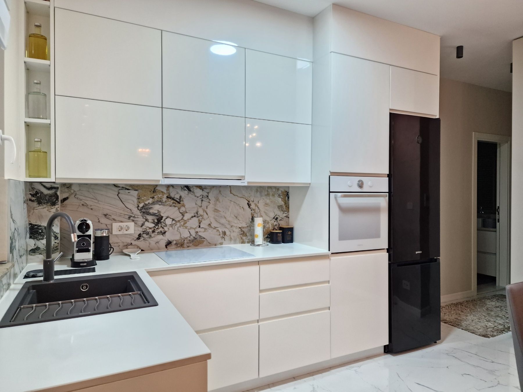 Jednosoban luksuno opremljen stan 46m2 u novom kompleksu The Old Bakery u Budvi. - Amfora Real Estate