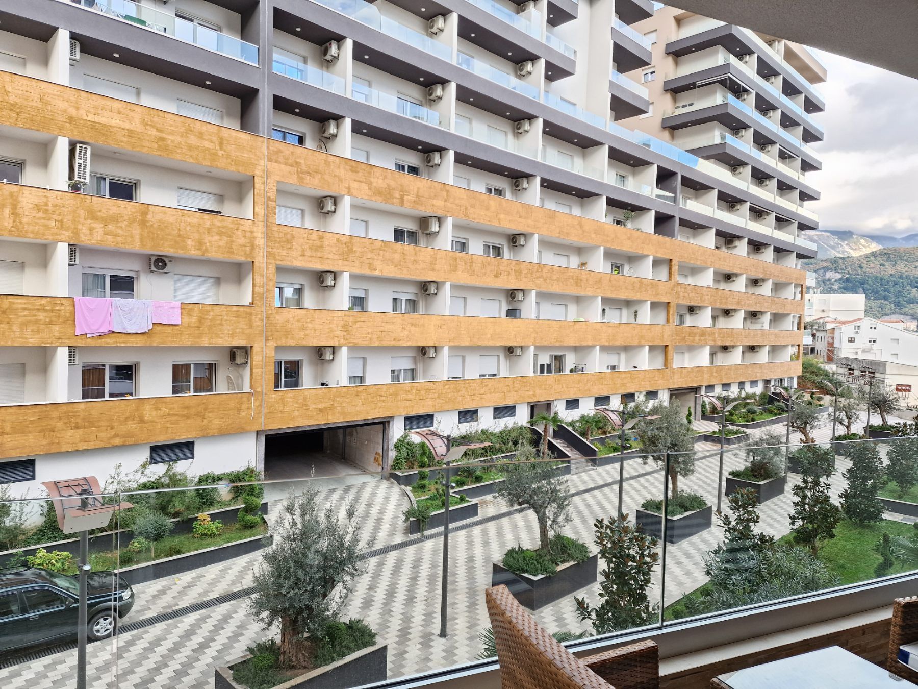 Jednosoban luksuno opremljen stan 46m2 u novom kompleksu The Old Bakery u Budvi. - Amfora Real Estate