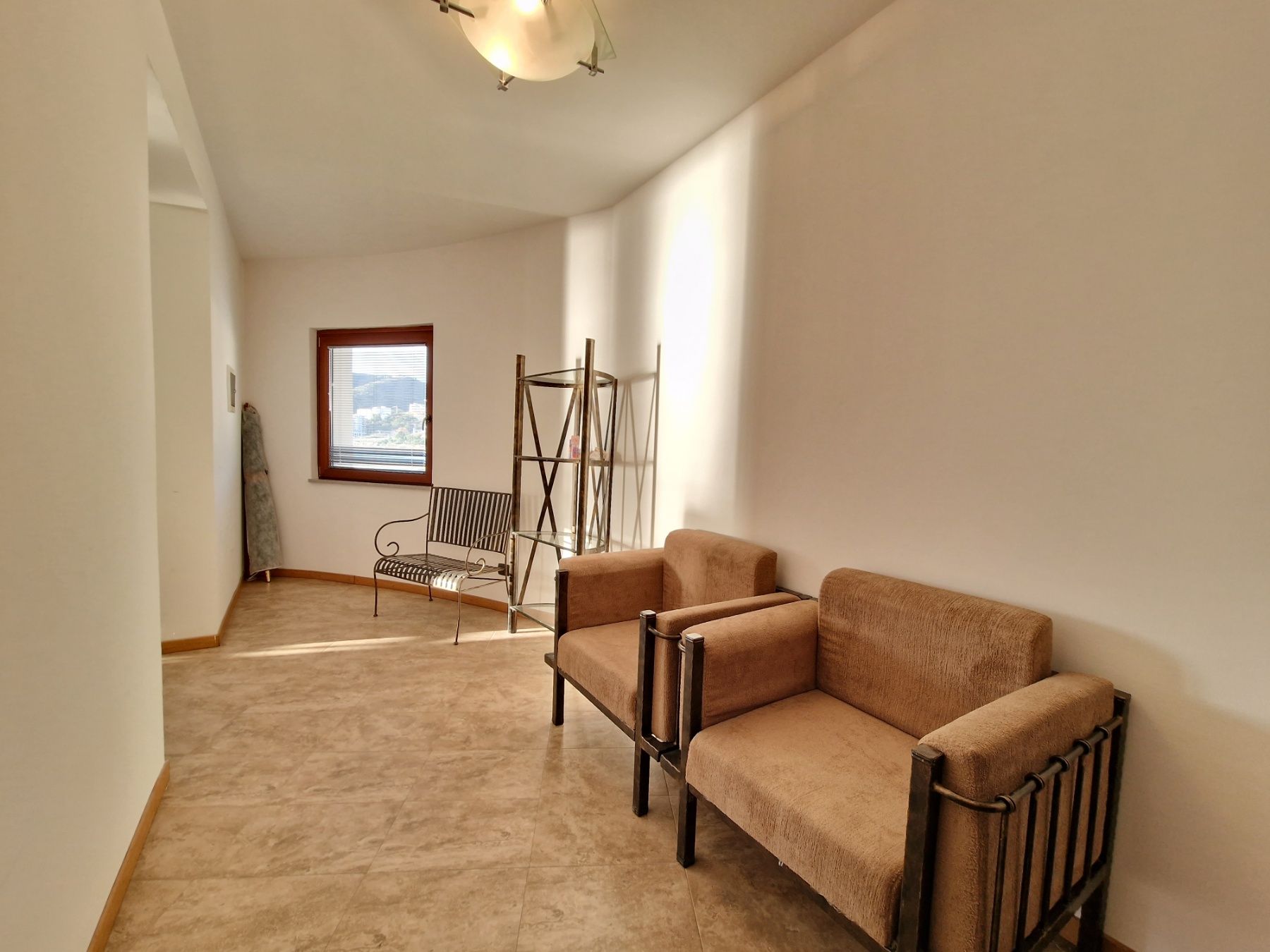 Rafailovići,luksuzan dvosoban stan 163m2 sa panoramskim pogledom, na samoj obali mora. - Amfora Real Estate