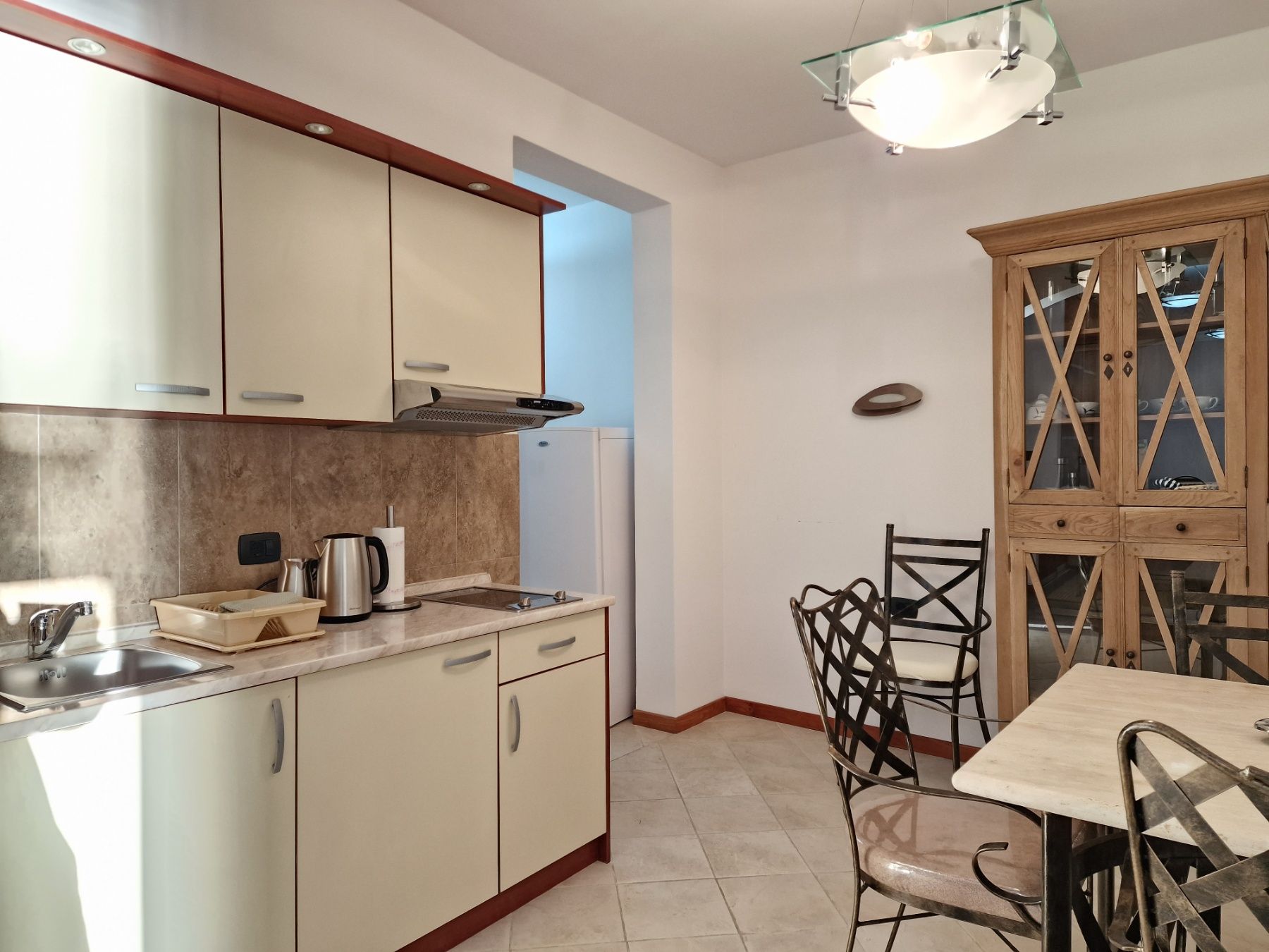 Rafailovići,luksuzan dvosoban stan 163m2 sa panoramskim pogledom, na samoj obali mora. - Amfora Real Estate