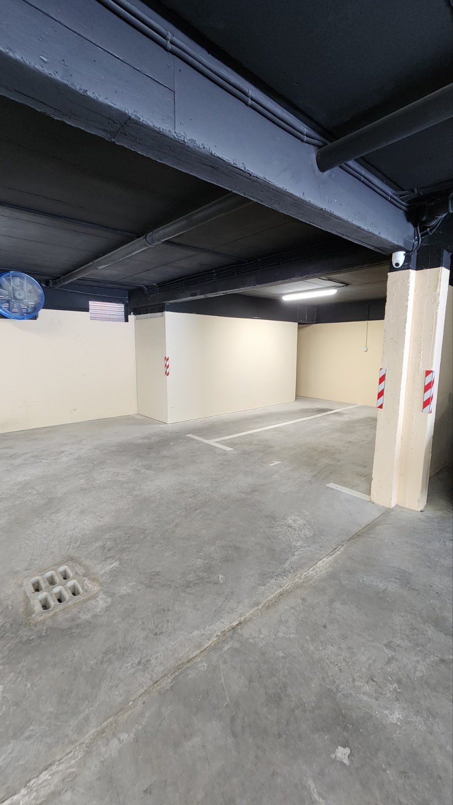 Nov luksuzan četvorosoban stan 105m2 sa dva garažna mesta,jednim parking mestom na fenomenalnoj lokaciji u novom naselju Kava u Tivtu. - Amfora Real Estate