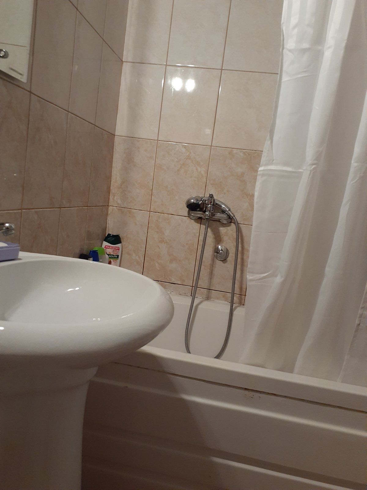 Jednosoban namešten stan 56m2 na odlicnoj lokaciji,kod nove osnovne škole,Rozino-Budva. - Amfora Real Estate