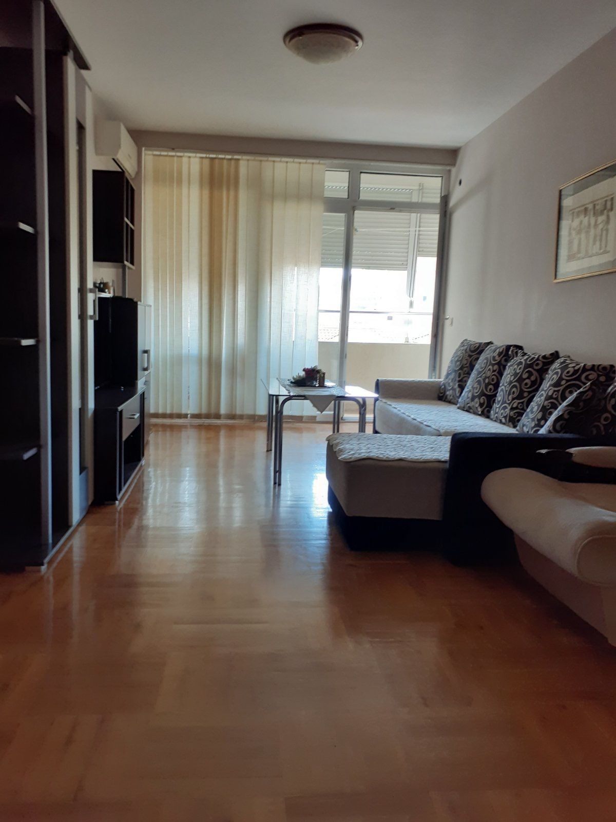 Jednosoban namešten stan 56m2 na odlicnoj lokaciji,kod nove osnovne škole,Rozino-Budva. - Amfora Real Estate