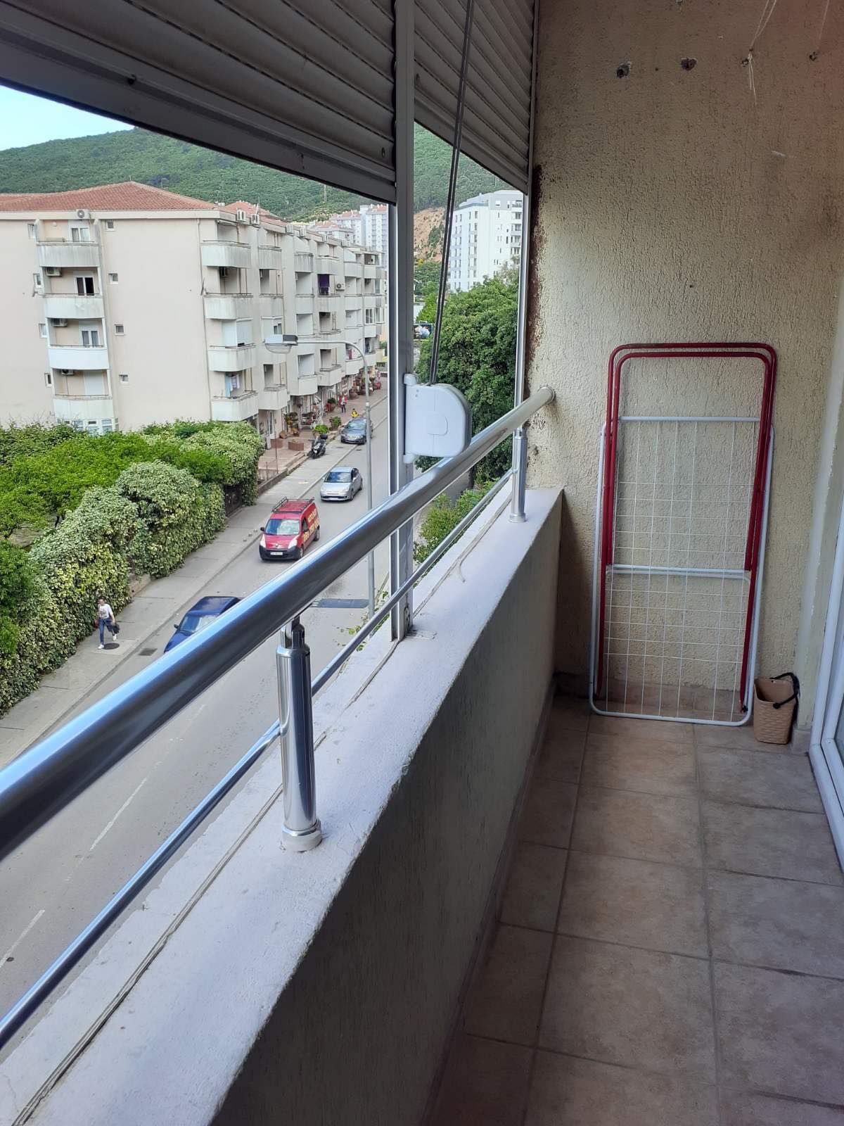 Jednosoban namešten stan 56m2 na odlicnoj lokaciji,kod nove osnovne škole,Rozino-Budva. - Amfora Real Estate