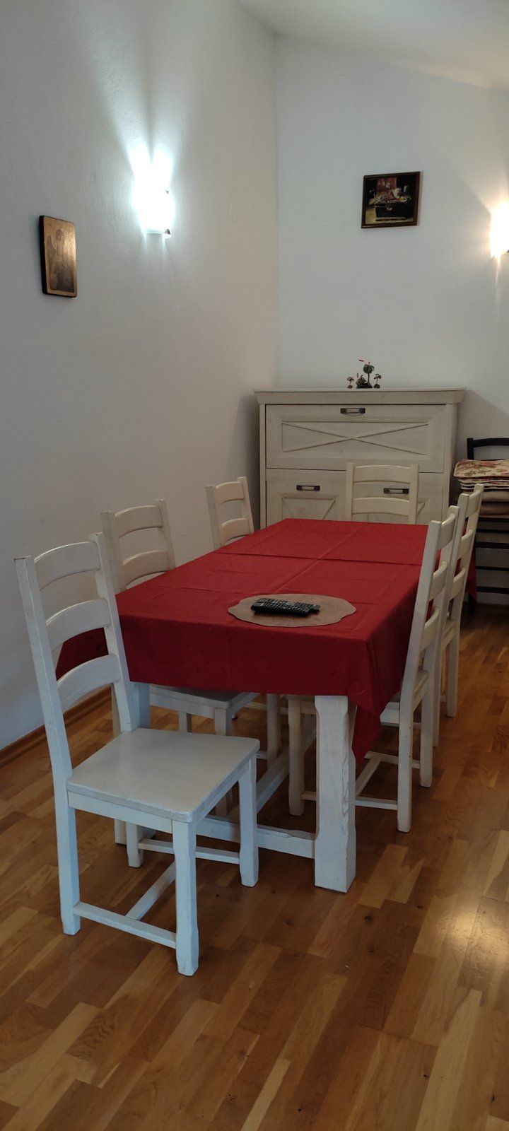 Kuca površine 280m2 i 2000m2 placa, sa panoramskim pogledom na more i grad,Skaljari-Kotor. - Amfora Real Estate