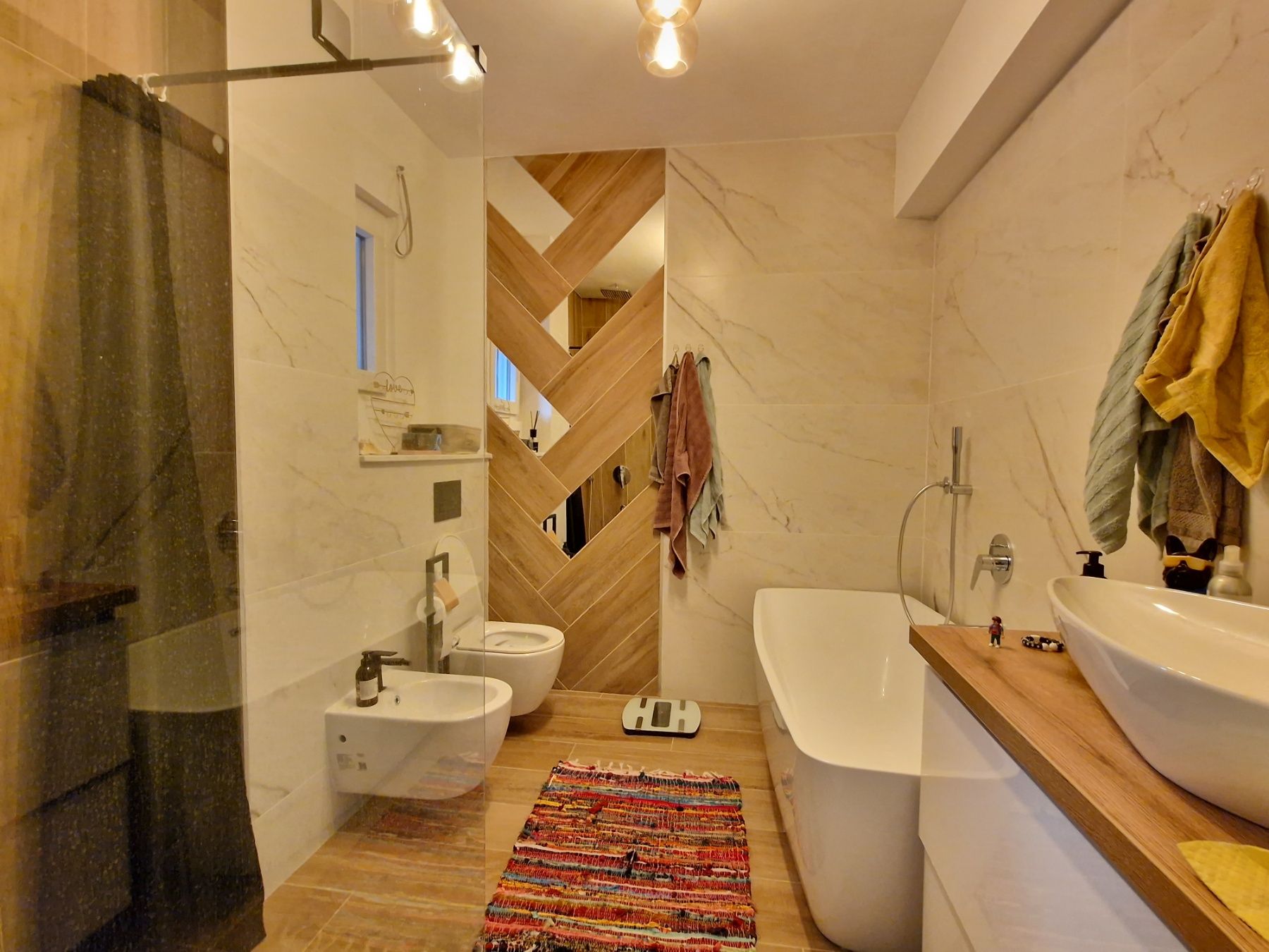 Luksuzan trosoban penthouse 105m2 plus 220m2 terasa sa panoramskim pogledom na more i grad, - Amfora Real Estate