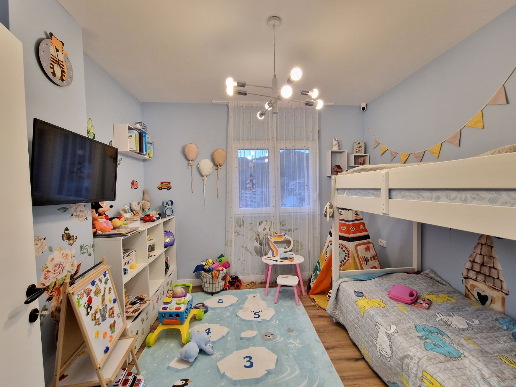 Luksuzan trosoban penthouse 105m2 plus 220m2 terasa sa panoramskim pogledom na more i grad, - Amfora Real Estate