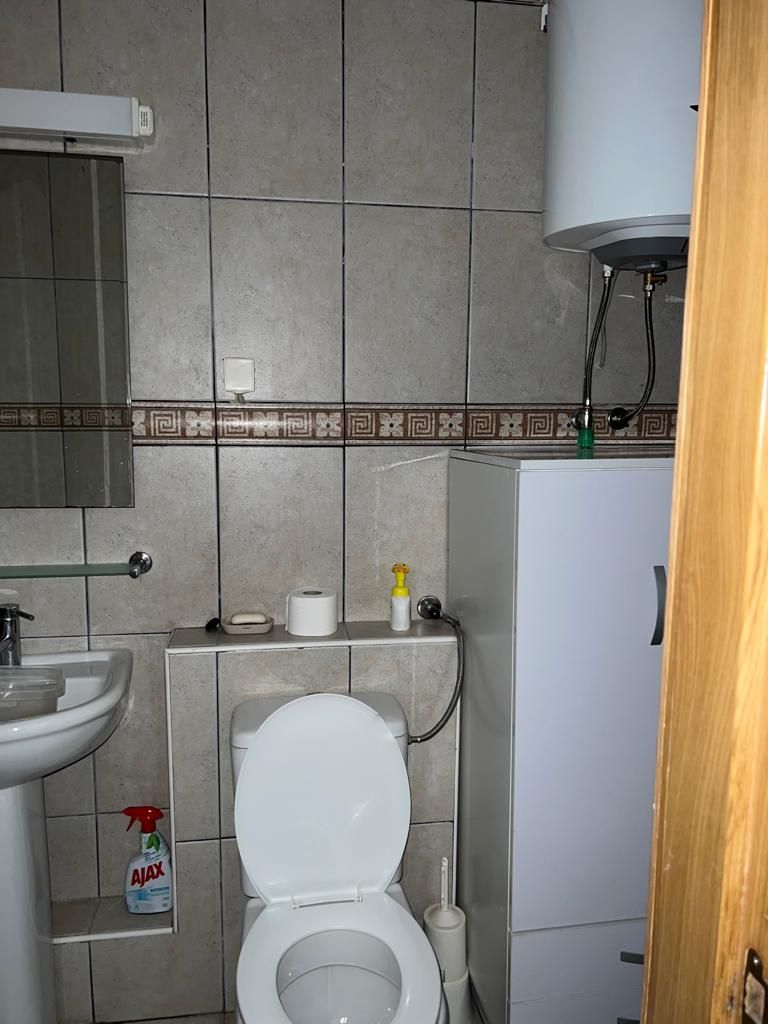Trosoban namesten stan povrsine 100m2 na prvoj liniji od mora,Petrovac - Amfora Real Estate