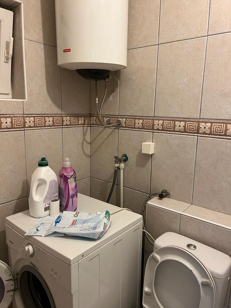 Trosoban namesten stan povrsine 100m2 na prvoj liniji od mora,Petrovac - Amfora Real Estate