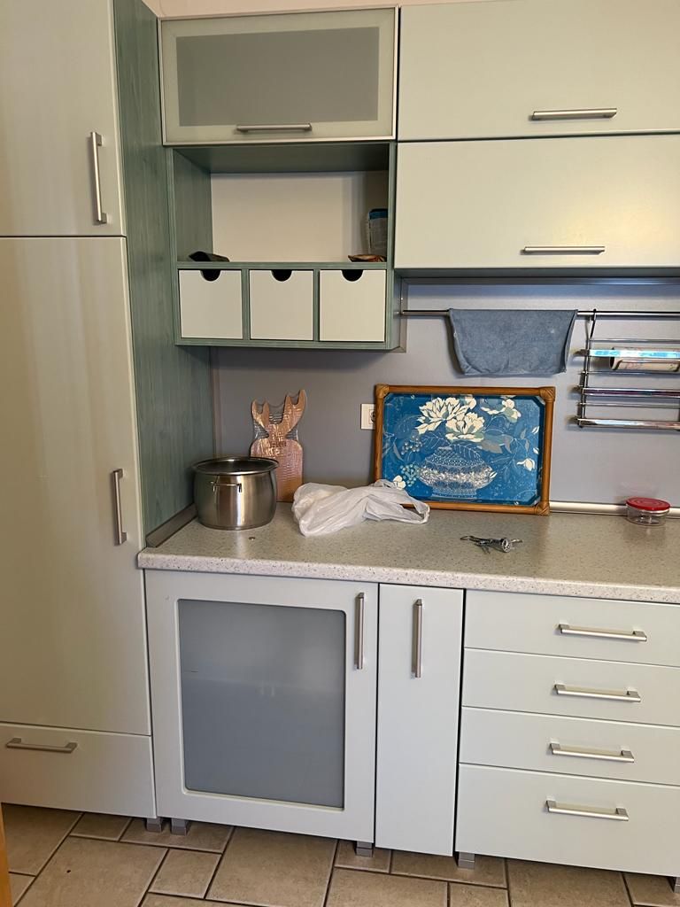 Trosoban namesten stan povrsine 100m2 na prvoj liniji od mora,Petrovac - Amfora Real Estate