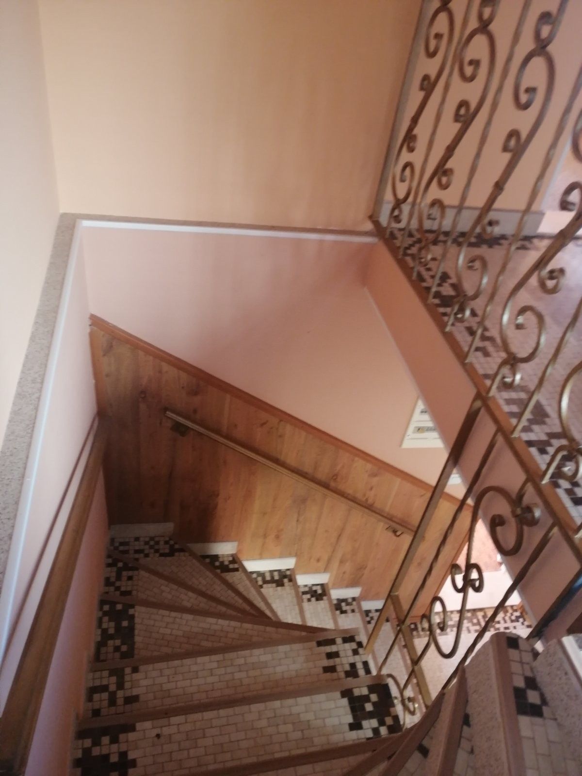 Trospratna kuća 180m2 sa panoramskim pogledom na more,Kava-Tivat. - Amfora Real Estate