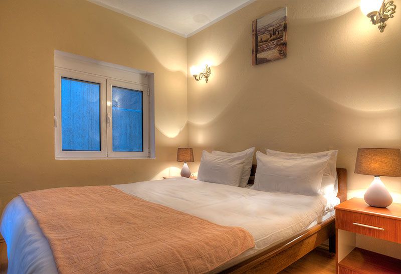 Prodaje se ugostiteljsko-turistički kompleks sa restoranom,Buljarica,opština Budva. - Amfora Real Estate