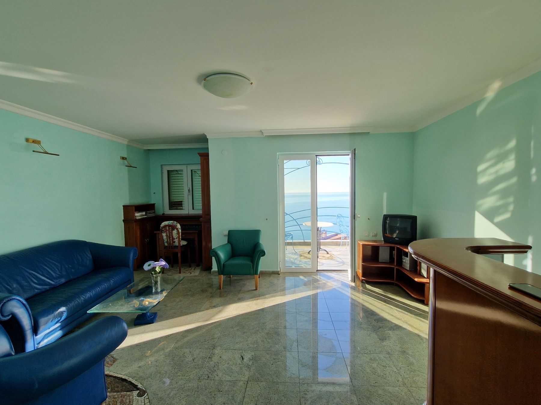 Dupleks trosoban stan 100m2 sa fantastičnim pogledom na more,Sveti Stefan (NA DUZI VREMENSKI PERIOD) - Amfora Real Estate