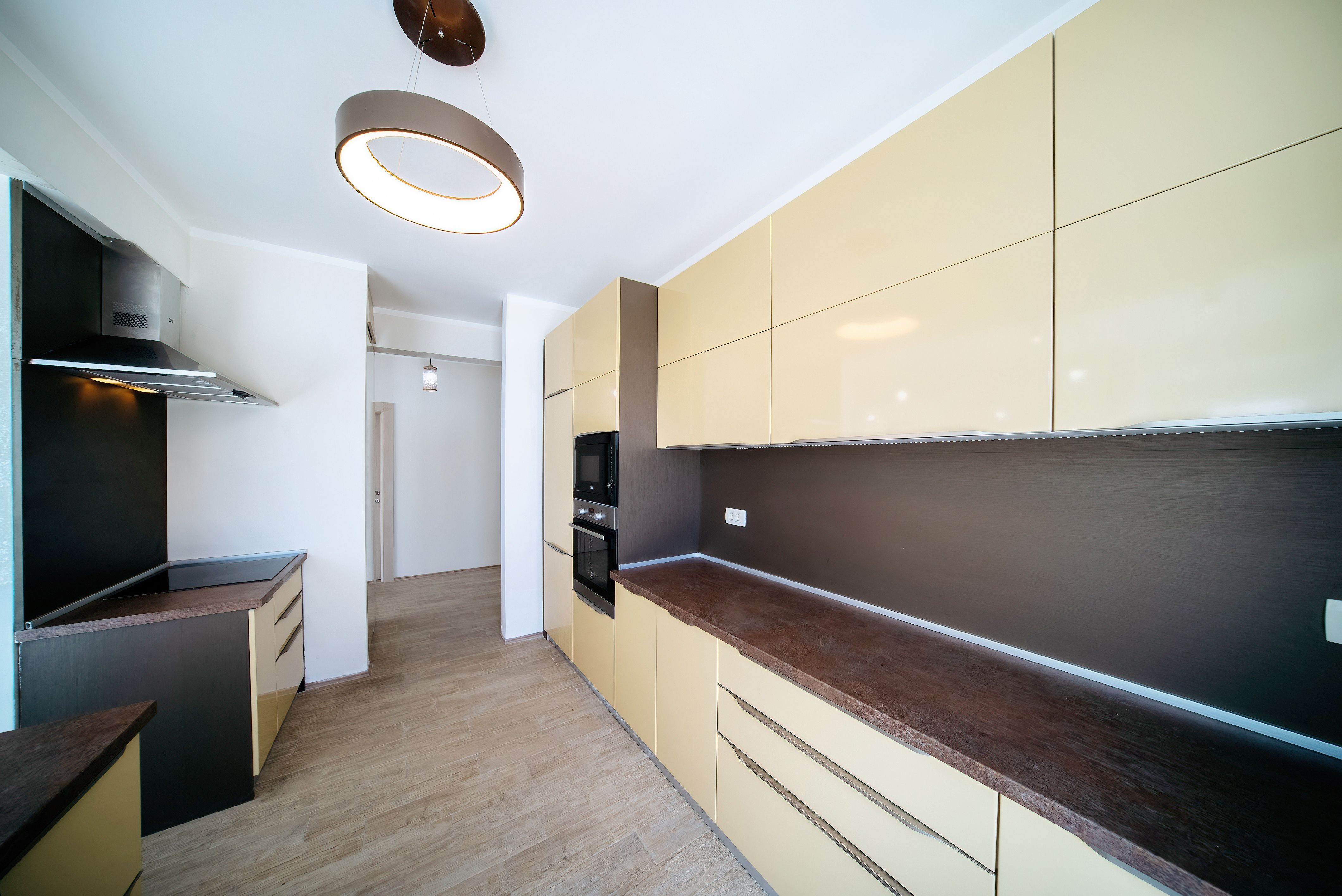 Prodaja luksuznog trosobnog penthausa 233 m² sa panoramskim pogledom na more u novom kompleksu – Bečići, Budva - Amfora Real Estate